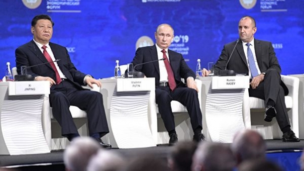 Владимир Путин: «Россия не отказывается от контактов с Зеленским»
