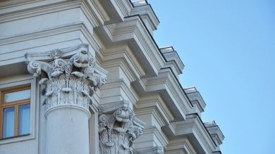 МИД Укрины выразил протест в связи с поездкой Медведева в Крым