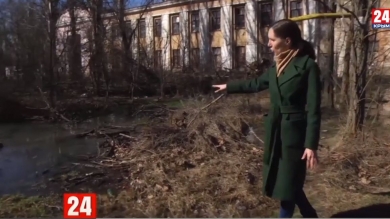 Жители одного из частных секторов в Керчи больше 10 лет пытаются добиться ремонта канализации