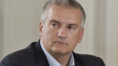 С. Аксёнов: «Коммунальные службы после проведения аварийных работ обязаны восстанавливать асфальтовое покрытие за свой счёт»