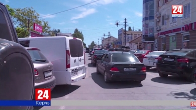 Парковка возле центрального рынка в Керчи станет платной