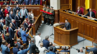 В Раду внесли законопроект о наказании за непризнание Крыма и Донбасса украинскими