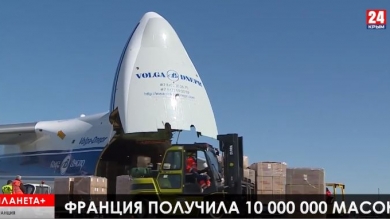 Русские медики в Вероне, маски для французов, госпиталь в центре Нью-Йорка