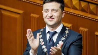 Зеленский внёс в Раду законопроект о люстрации Порошенко