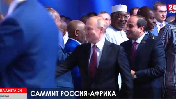 Планета 24. Коротко о разном: русские военные в сирийском Кобани, бойкот баскетболиста из США Гонконгом, новый фильм Скорсезе