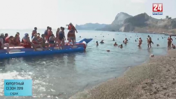 Первые итоги курортного сезона в Крыму