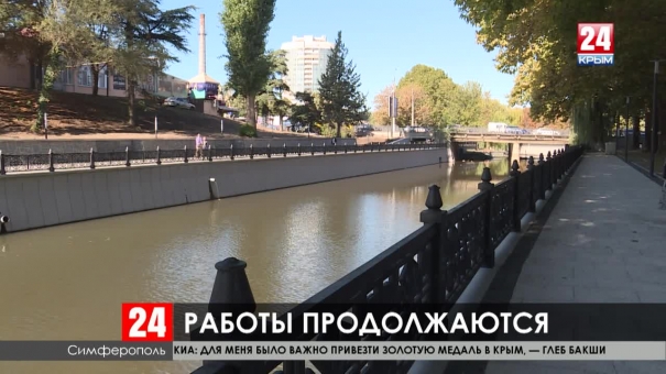 Деревянные скамейки и «Таблички здоровья» появились на набережной Салгира в Симферополе