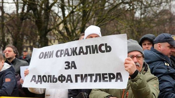 Обыкновенный фашизм: в Риге прошёл марш почитателей Латвийского легиона СС