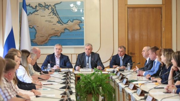 Сергей Аксёнов принял участие в организационном заседании избирательной комиссии РК состава