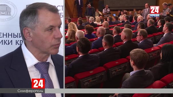 Кредит доверия: в Крыму переизбрали спикера и Главу региона