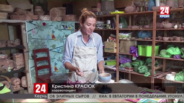 Керчане создают тысячи уникальных предметов из крымской глины