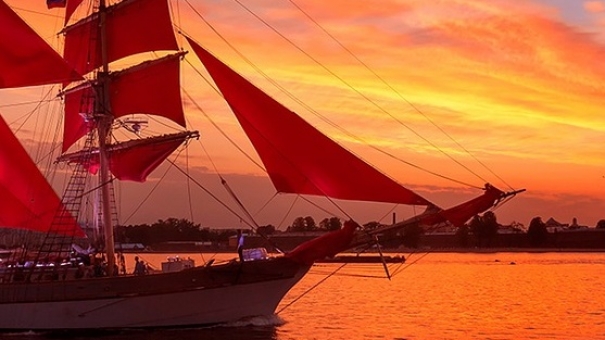 Бриг с алыми парусами прибудет в Феодосию
