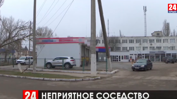 Керчанам мешают автомойки под окнами