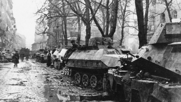 В этот день: 4 февраля 1945 года