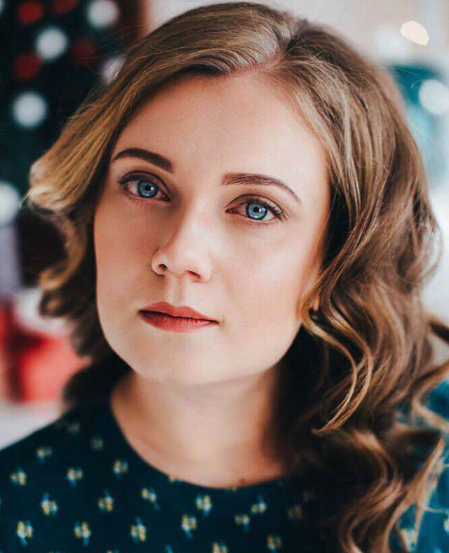 Елена Емельянова